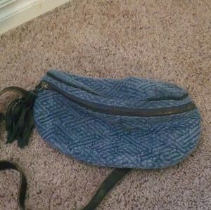 Fanny pack